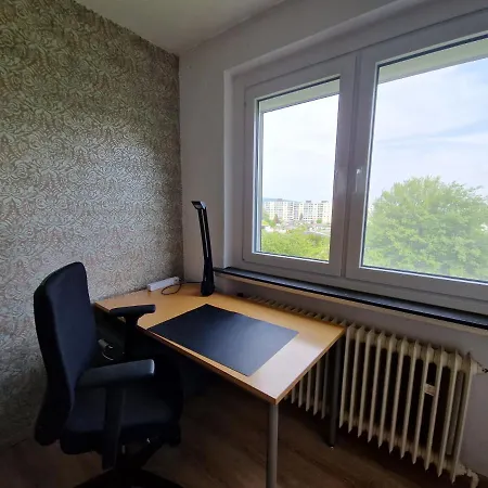 Apartment Mit Balkon, Perfekt Als Monteurwohnung Oder Stundentenwohnung Springe Extérieur photo